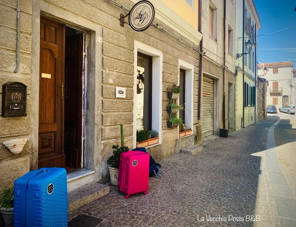 La Vecchia Posta B&B Calangianus エクステリア 写真
