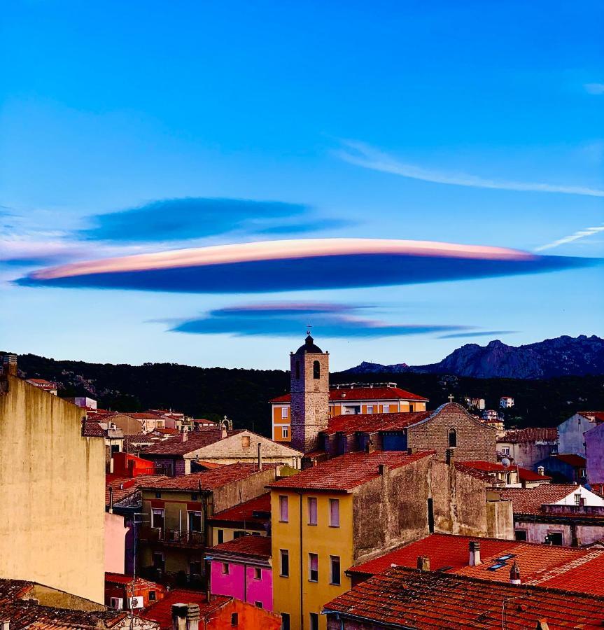 La Vecchia Posta B&B Calangianus エクステリア 写真