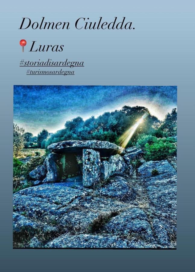 La Vecchia Posta B&B Calangianus エクステリア 写真